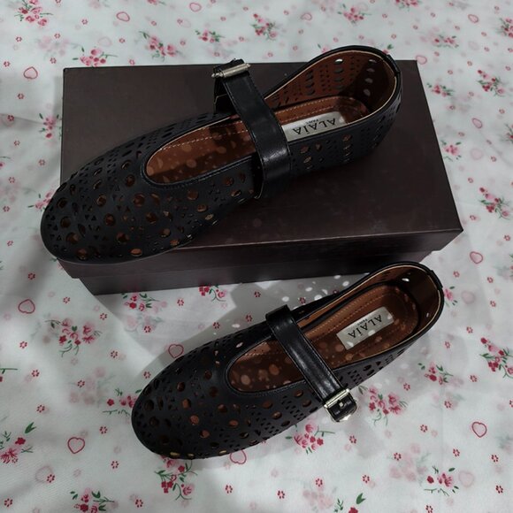 Alaia Black Ballet Flats - Picture 2 of 7